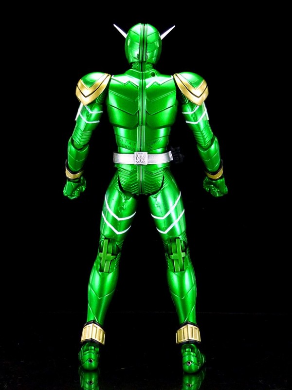 39体仮面ライダーのフィギュア Amazon.co.jp: TAMASHII NATIONS S.H.フィギュアーツ 仮面ライダーZX