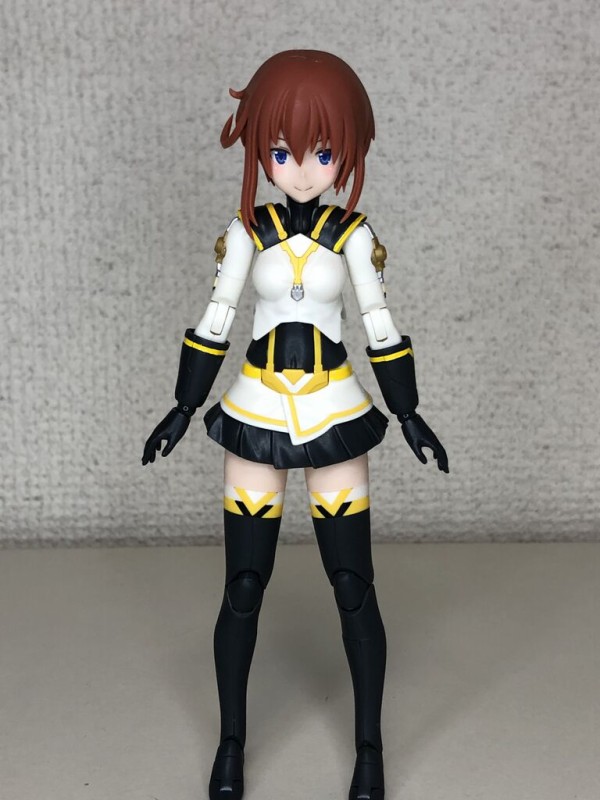 メガミデバイス 金潟すぐみ 塗装済み 完全素人 プラモデルドール
