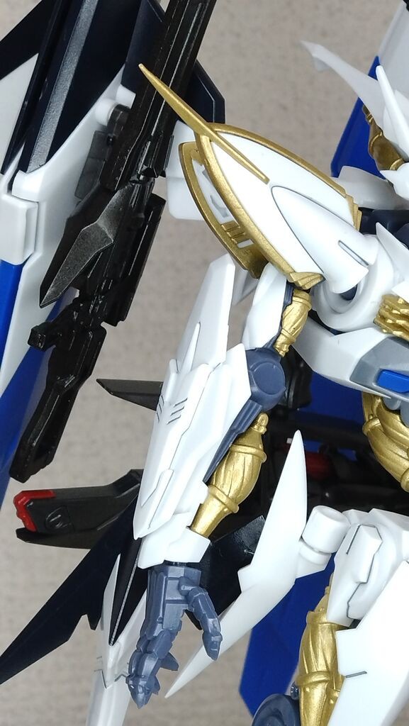 MODEROID ヴィルキス(最終決戦仕様) : 紫の倉庫(仮)