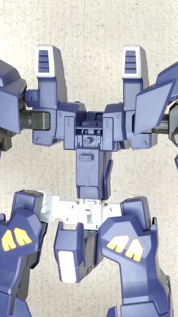 HG ヒュッケバインボクサー : 紫の倉庫(仮)
