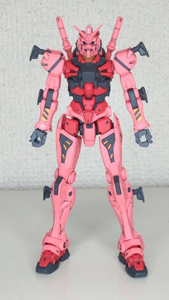 HG 1/144 赤いガンダム ビット6個 シールド ビームライフル 2セット 新商品紹介】「HG 1/144 赤いガンダム」レビュー!! − “THE