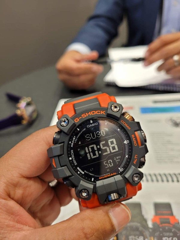 CASIO ありがたい G-SHOCK MUDMAN GW-9500-1A4JF