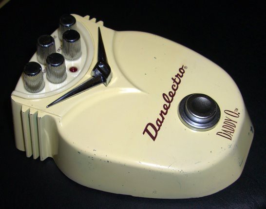 見た目ジャンクな歪みをゲット Danelectro DADDY O : 約17年ぶり
