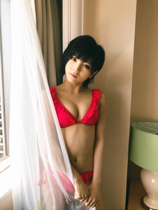 なぁちゃん Akb48とstu48を兼任 岡田奈々を応援 忍び足ニュース