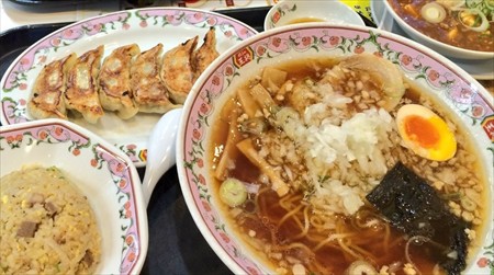 餃子の王将 八王子ラーメン定食 クソガリの食日記