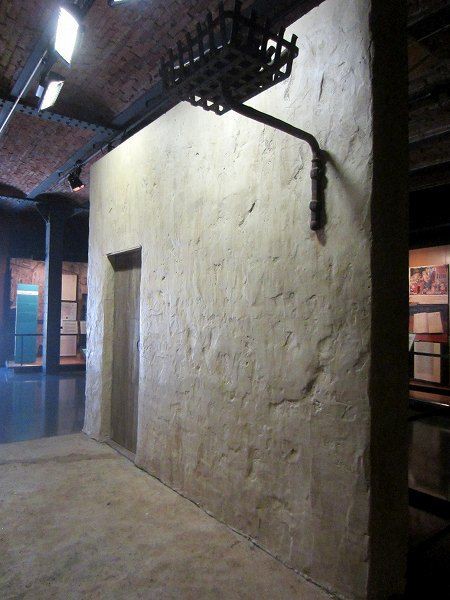 中世の靴職人の家 Gyu S Shop Blog