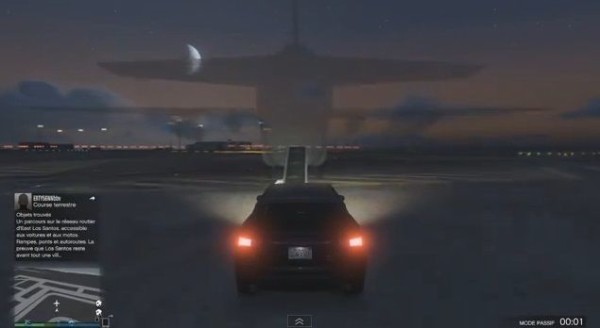 Gta5 最新 タイタン の後部座席 ハッチの中 に入るグリッチ方法