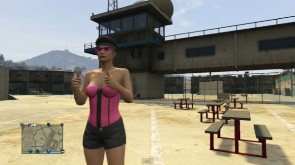 Gta5 軍事基地 刑務所に手配度無しで入るグリッチ方法 オンライン1 17ver グランド セフト オート5写真大好きブログ Gta5 攻略情報ほか
