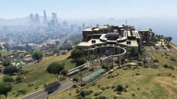 Gta5 グランド セフト オート5 巨大な庭園迷路と様々なアートが並ぶ美術館 パシフィックブラフス に行ってきた グランド セフト オート5写真大好きブログ Gta5攻略情報ほか