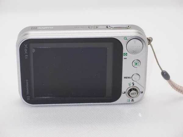 【作例掲載有】サンヨー　Xacti DSC-E6 Xacti DSC-E6 : E-DAYS+α