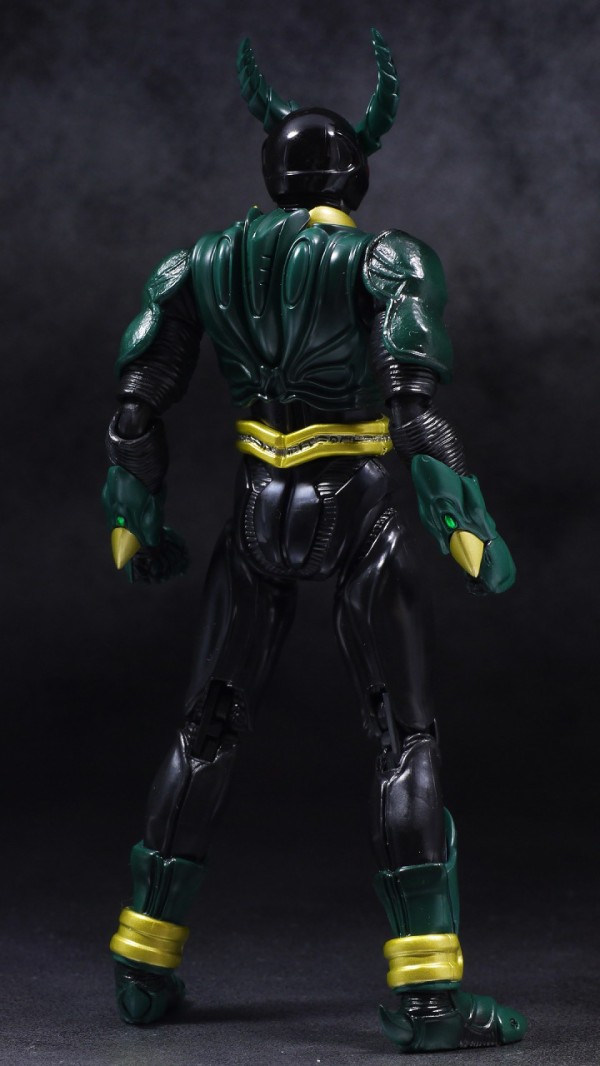 S.H.フィギュアーツ 仮面ライダーギルス レビュー : はっちゃか