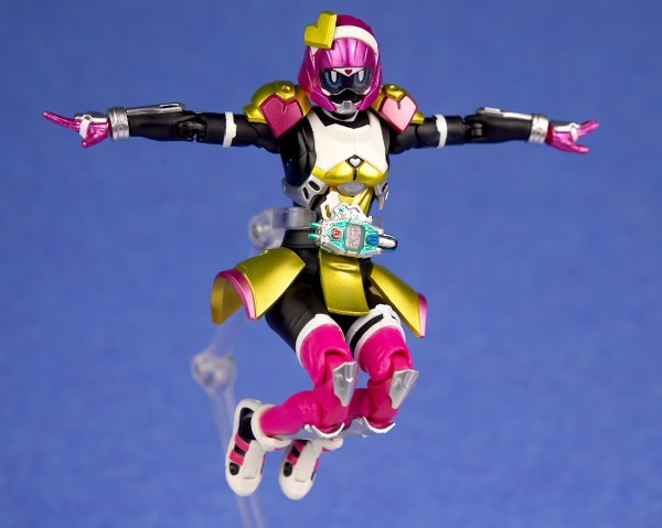 S H フィギュアーツ 仮面ライダーポッピー ときめきクライシスゲーマー レベルx レビュー はっちゃか