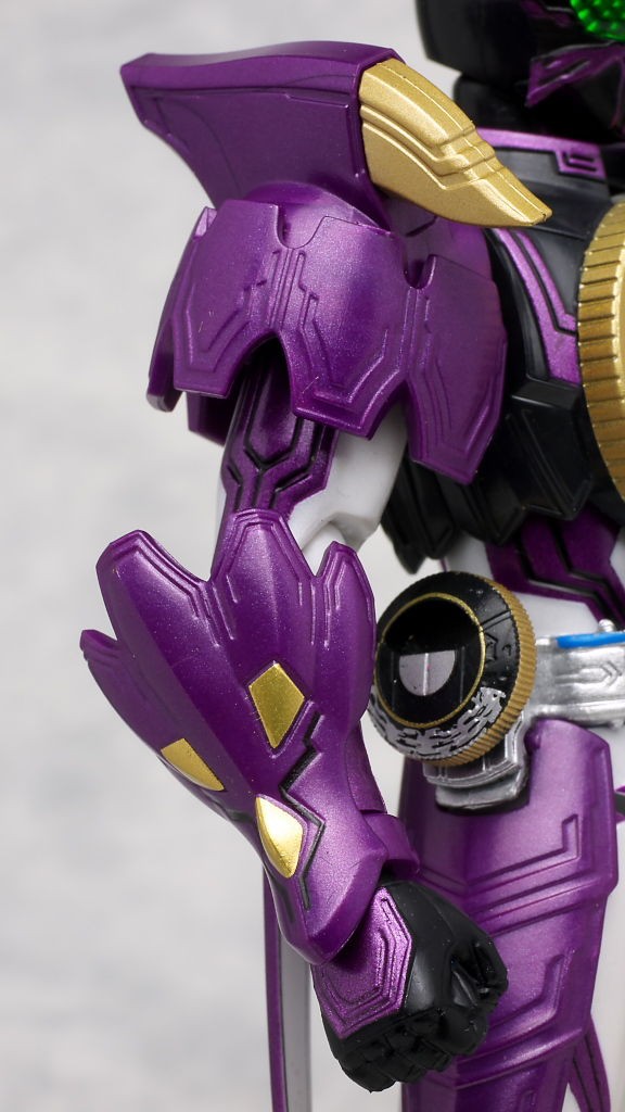 仮面ライダーオーズ　プトティラフィギュアセット S.H.Figuarts 仮面ライダーオーズプトティラコンボ - メルカリ