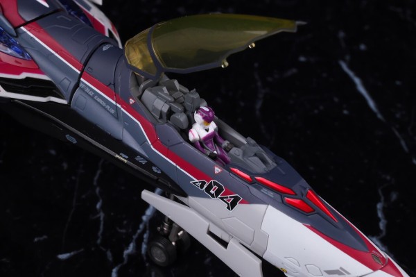 DX超合金 VF-31AX カイロスプラス (ミラージュ・ファリーナ