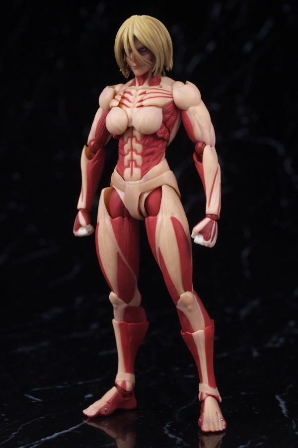 【新品】リボルテック アメイジング・ヤマグチ 女型の巨人 特典付 進撃の巨人 新作！「リボルテック アメイジング・ヤマグチ 女型の巨人」が