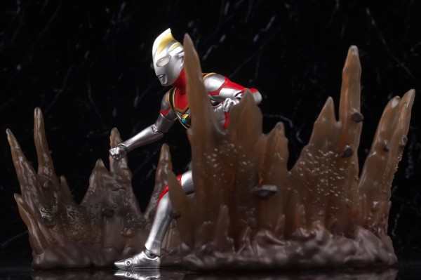 S.H.フィギュアーツ　真骨頂製法　ウルトラマンガイア(V2)、エフェクトパーツ 真骨頂製法 ウルトラマン フィギュアーツ S.H.フィギュアーツ(真骨頂