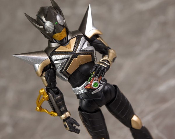 真骨彫製法　仮面ライダー パンチホッパー 地獄兄弟　フィギュアーツ 真骨彫製法 仮面ライダー パンチホッパー 地獄兄弟 フィギュ
