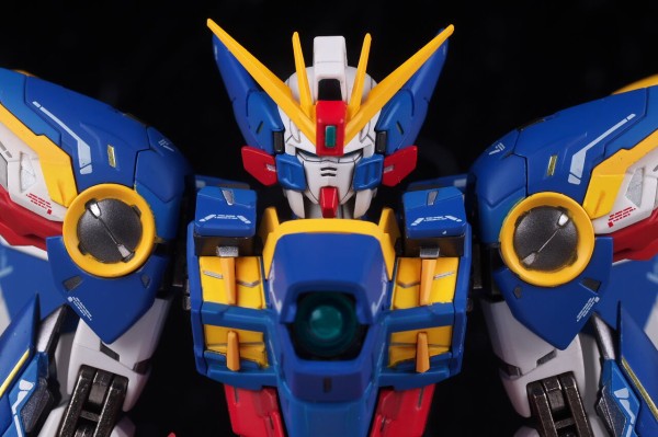 GUNDAM FIX FIGURATION METAL COMPOSITE ウイングガンダム（EW版）Early Color ver. レビュー :  はっちゃか