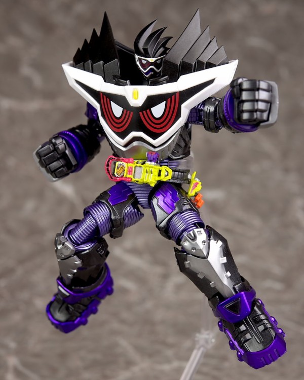 S.H.フィギュアーツ 仮面ライダーゲンム ゴッドマキシマムゲーマー