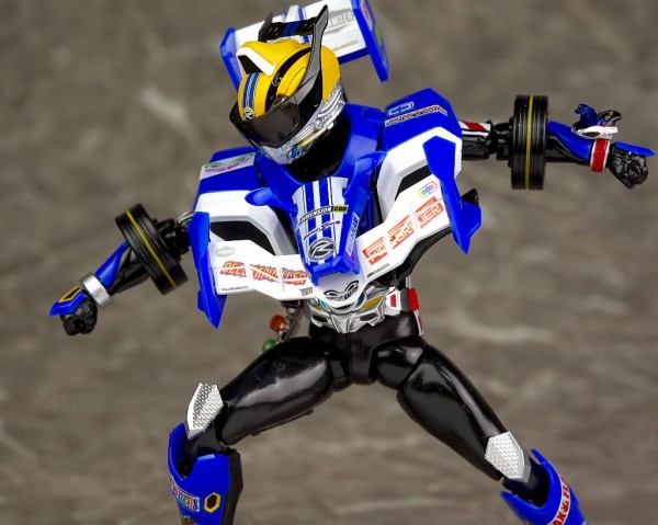 S.H.フィギュアーツ 仮面ライダードライブ タイプフォーミュラ