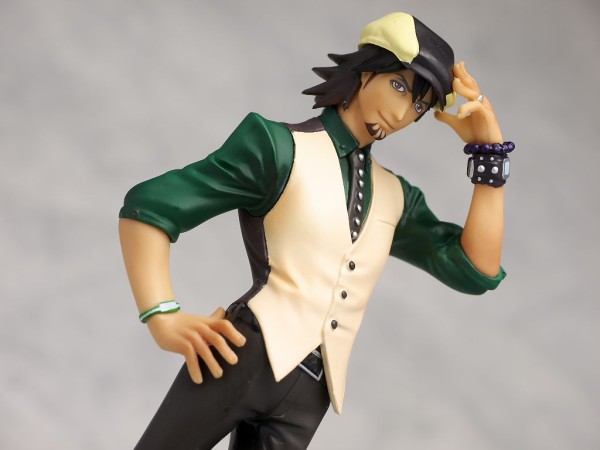 フィギュアーツZERO 鏑木・T・虎徹 [おもちゃ＆ホビー] tf8su2k フィギュアーツZERO 鏑木・T・虎徹 | TIGER & BUNNY フィギュア