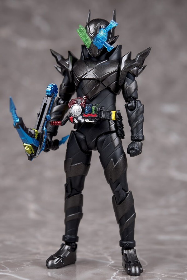 仮面ライダーメタルビルド　S.H.F フィギュア　開封済み S.H.フィギュアーツ 仮面ライダーメタルビルド レビュー : はっ
