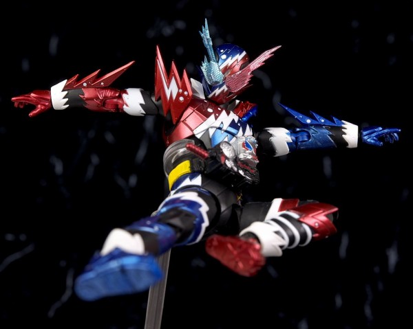 S.H.フィギュアーツ 仮面ライダービルド ラビットタンク