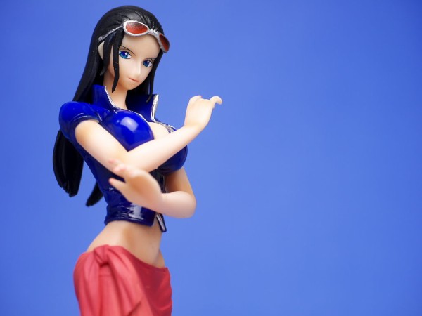 フィギュアーツZERO ニコ・ロビン (新世界Ver.) レビュー : はっ