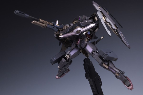 L BUILD ガンダムアストレアTYPE-Xフィンスターニス METAL BUILD ガンダムアストレアTYPE-Xフィンスターニス