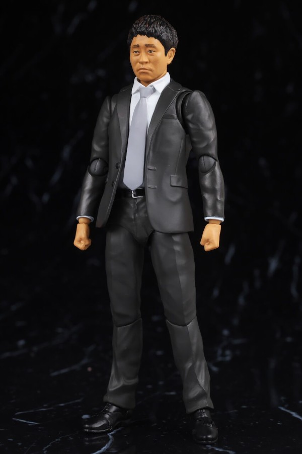 SHF　DOWN TOWN　究極のボケ ツッコミ　松本　浜田　フィギュア　2体 Amazon.co.jp: S.H.Figuarts 浜田雅功 -究極のツッコミ- 松本人