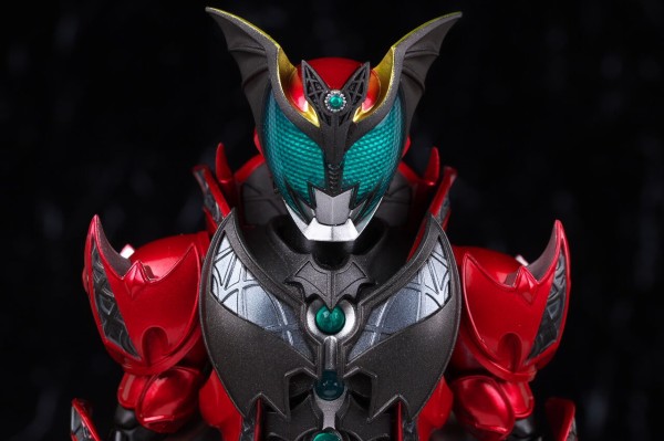 2個セット　SH.フィギュアーツ (真骨彫製法) 仮面ライダーダークキバ レビュー】 S.H.Figuarts（真骨彫製法） 仮面ライダーダークキバ