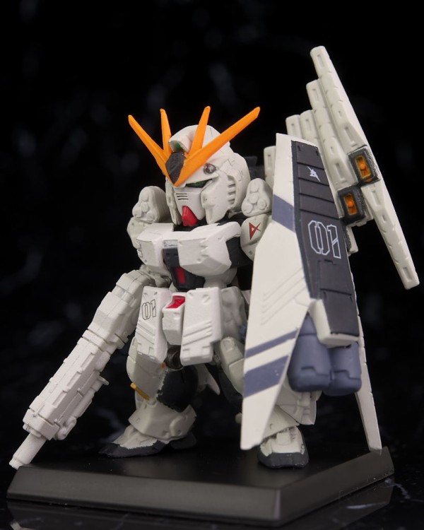 FW GUNDAM CONVERGE：CORE νガンダム（HWS)／バンシィ・ノルン