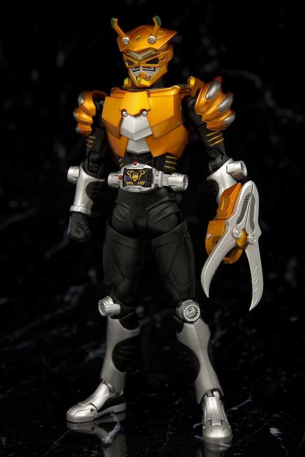 SHFiguarts 仮面ライダー　シザース S.H.フィギュアーツ 仮面ライダーシザース レビュー : はっちゃか