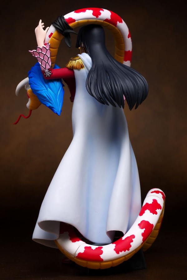 ワンピース　フィギュア　まとめ売り　SQフィギュア　ボアハンコック　シャンクス Amazon.co.jp: ONE PIECE ワンピース SQ スペシャルクオリティ