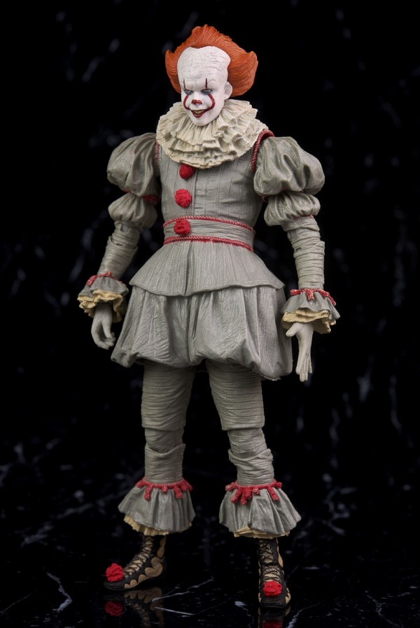IT フィギュア　ペニーワイズ　ネカ Amazon.co.jp: ネカ(National Entertainment Collectibles