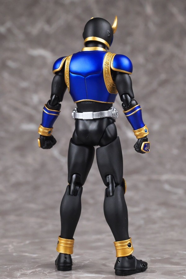 SHフィギュアーツ　 真骨頂仮面ライダークウガ　ライジング３体セット レビュー】S.H.Figuarts（真骨彫製法） 仮面ライダークウガ
