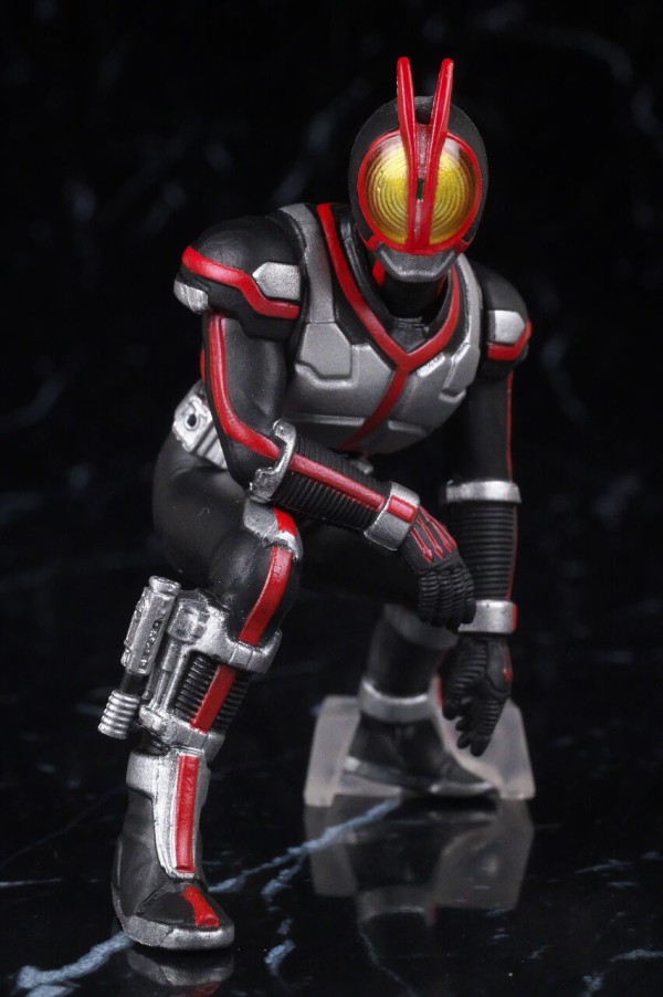 仮面ライダー555(ファイズ) VOL.1から8巻 仮面ライダー555（ファイズ） VOL.1 | 東映ビデオオフィシャルサイト