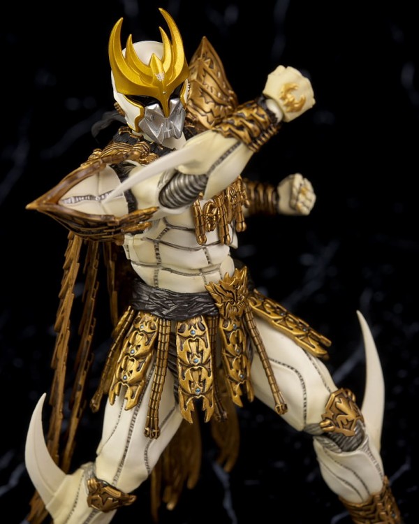 真骨頂 フィギュアーツ ン・ダグバ・ゼバ　フィギュア Amazon.co.jp: S.H.フィギュアーツ ン・ダグバ・ゼバ 魂ウェブ