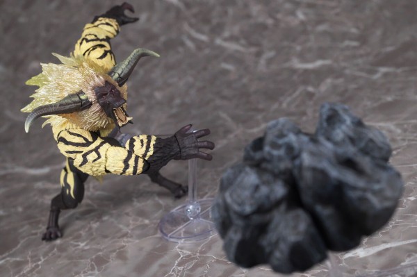 S.H.MonsterArts激昂したラージャン イーカプコン |S.H.MonsterArts 激昂したラージャン(激昂した