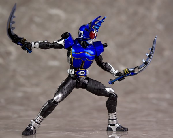 仮面ライダーガタック　真骨彫　s.hフィギュアーツ S.H.Figuarts（真骨彫製法） 仮面ライダーガタック ライダー