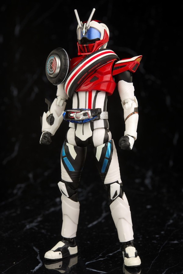 S.H.フィギュアーツ 仮面ライダーデッドヒートマッハ ggw725x S.H.フィギュアーツ 仮面ライダーデッドヒートマッハ レビュー