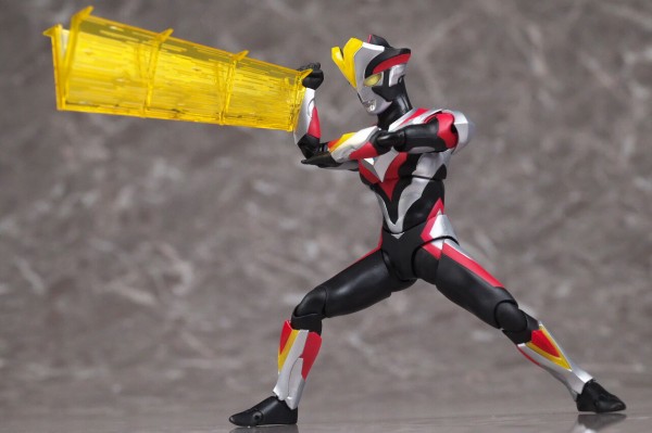 S.H.フィギュアーツ ウルトラマンビクトリー (ウルトラマン