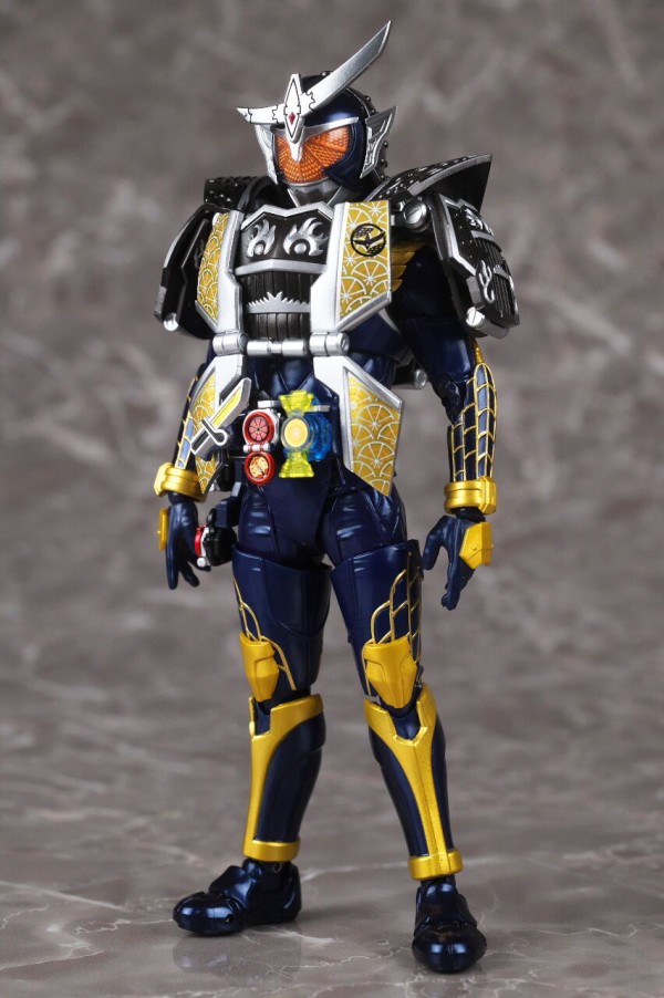 S.H.フィギュアーツ（真骨彫製法） 仮面ライダー鎧武 ジンバーレモン