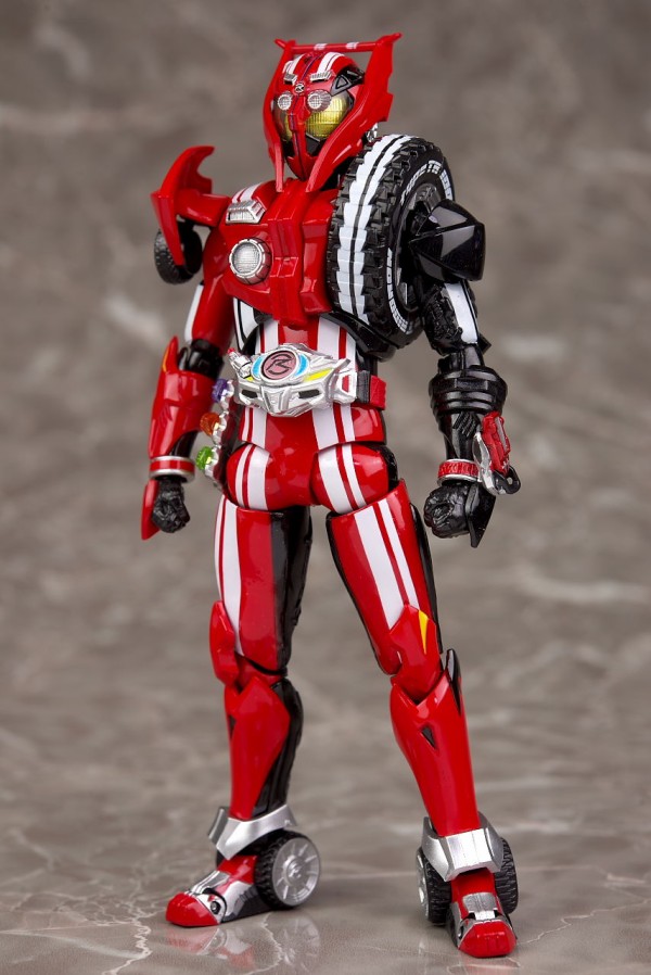 S.H.フィギュアーツ 仮面ライダードライブ タイプトライドロン