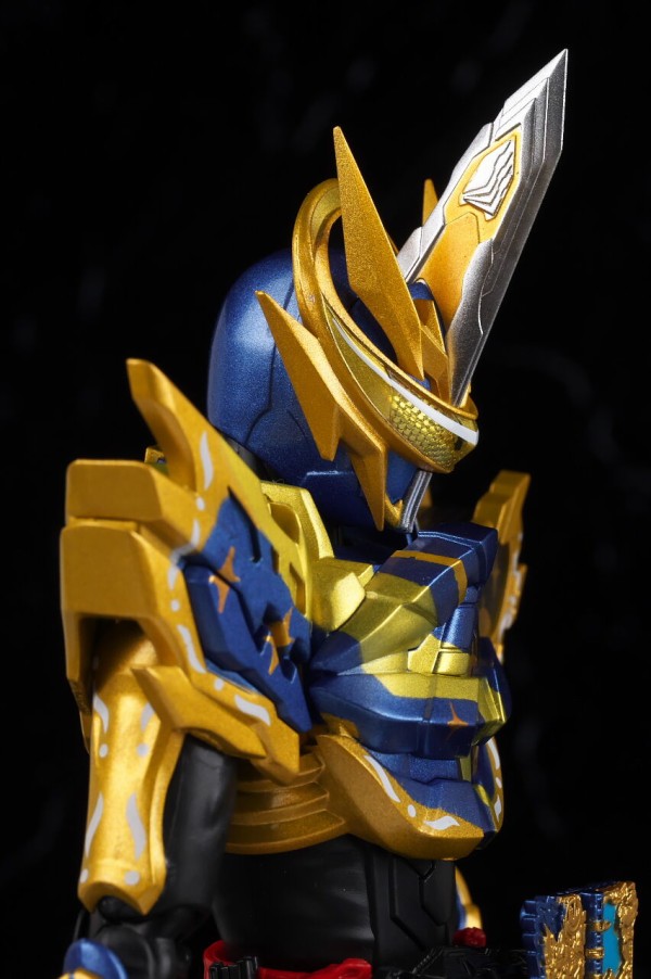 S.Hフィギュアーツ 仮面ライダーエスパーダ アラビアーナナイト S.H.フィギュアーツ 仮面ライダーエスパーダ アラビアーナナイト