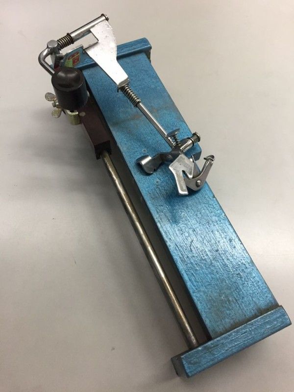 新型 大熊式簡易精密理容鋏研磨機 : ヘアーサロンホリのブログ