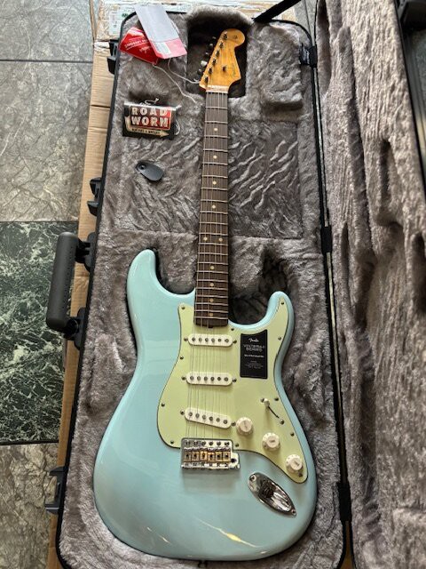 FENDER LIMITED ROAD WORNⅡ'60s STRATOCASTER が入荷しました！ : 音