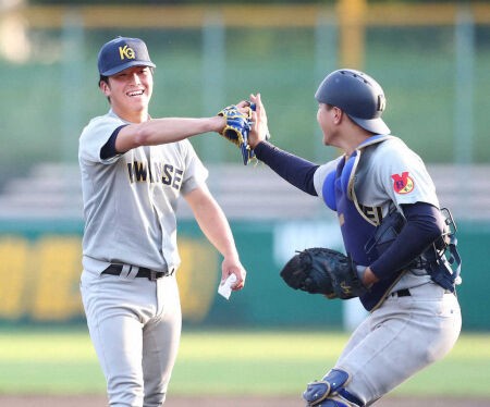 大学野球 関西学生野球 関学大が ８年ぶりの 優勝 野球場へ行こう 野球全般