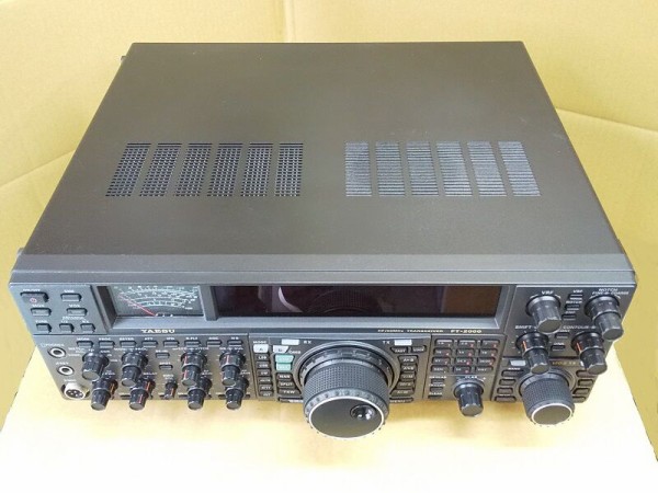 八重洲無線　FT2000D 無線機買取事例｜八重洲 FT-2000シリーズ