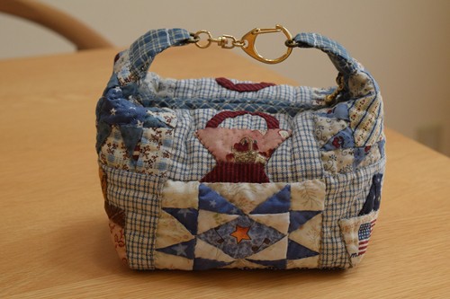 パッチワーク】星とバスケット模様のパッチワークポーチ : happy-go